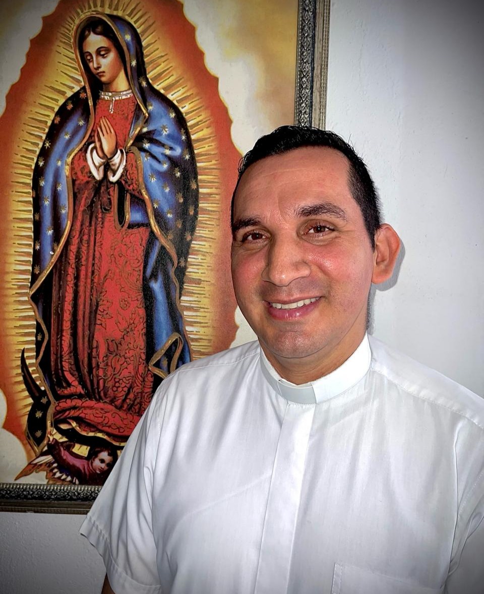 Carlos Iván Alvarez Mantilla Pbro.