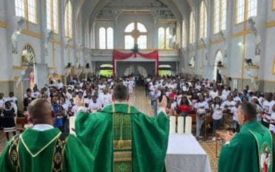 Un día histórico en Puerto Merizalde: visita del Nuncio Apostólico Monseñor Paolo Rudelli