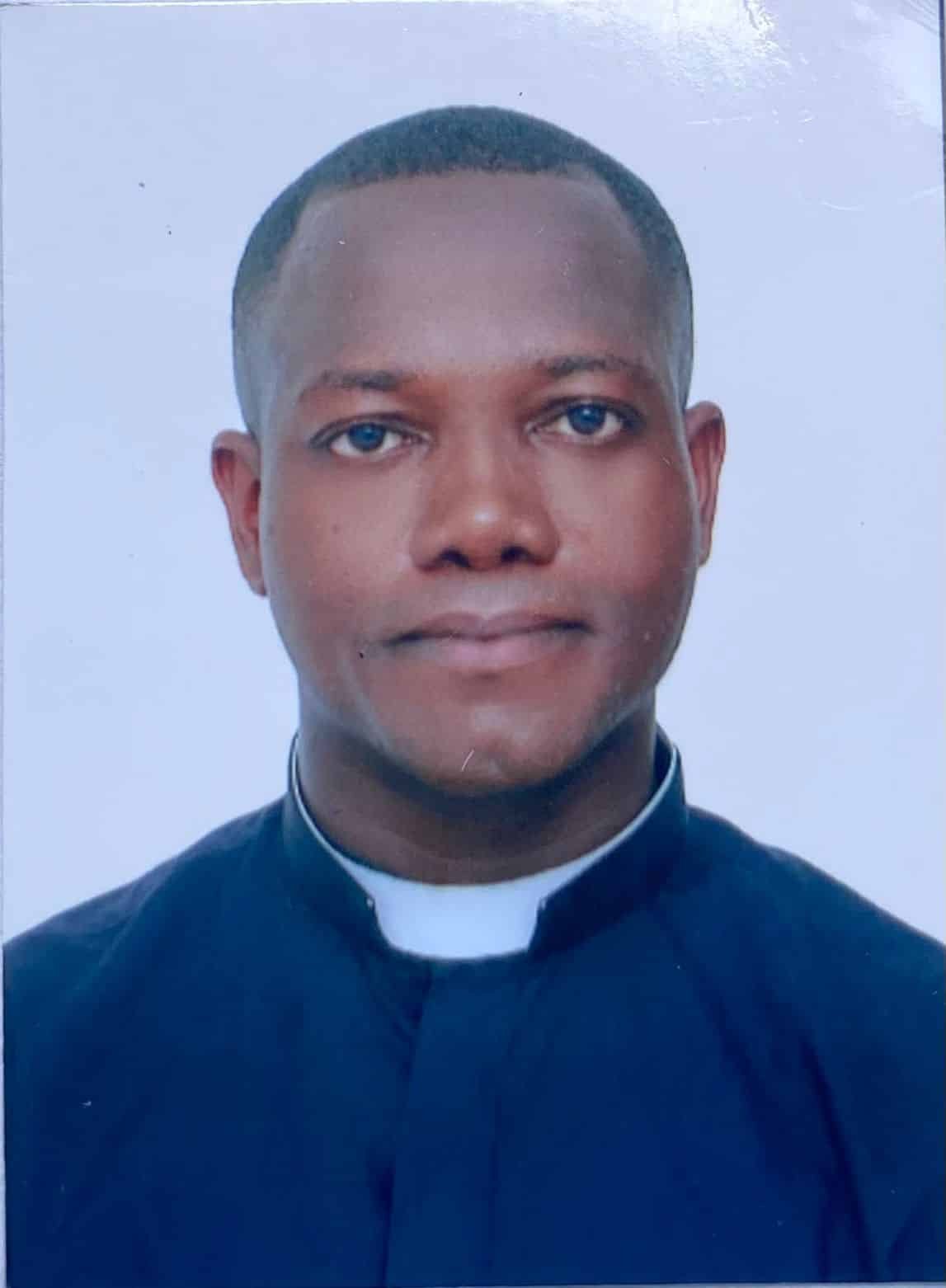 Erlin Jesus Garces Angulo Pbro.