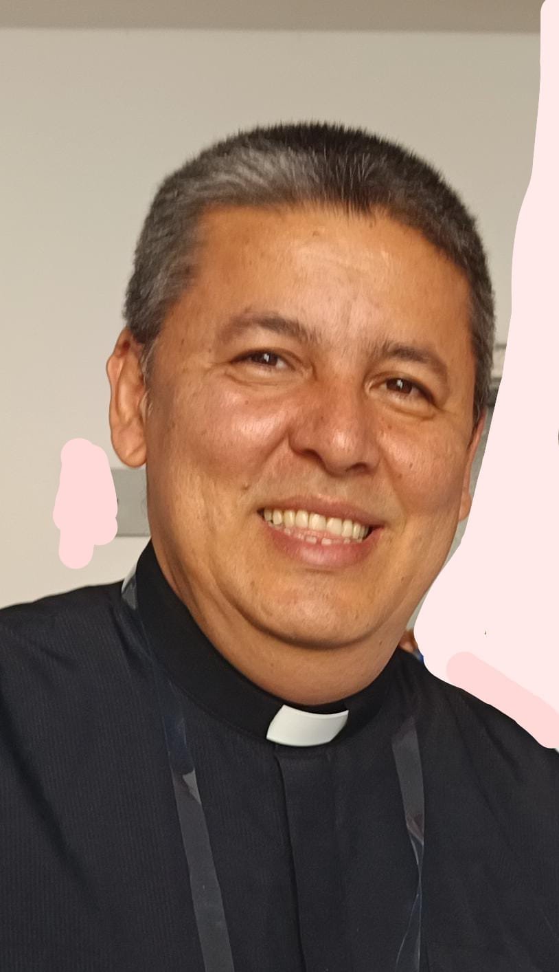 HECTOR FERNEY VERGARA MUÑOZ  Pbro.